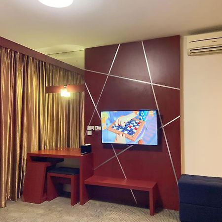 D'Merlion Hotel Pembunuh Екстериор снимка