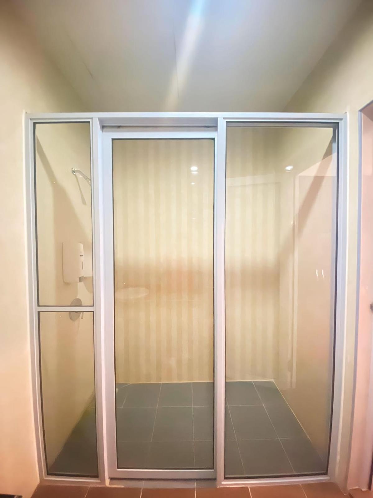 D'Merlion Hotel Pembunuh Екстериор снимка